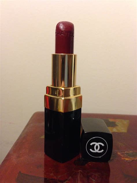 rouge a levre marron mat chanel